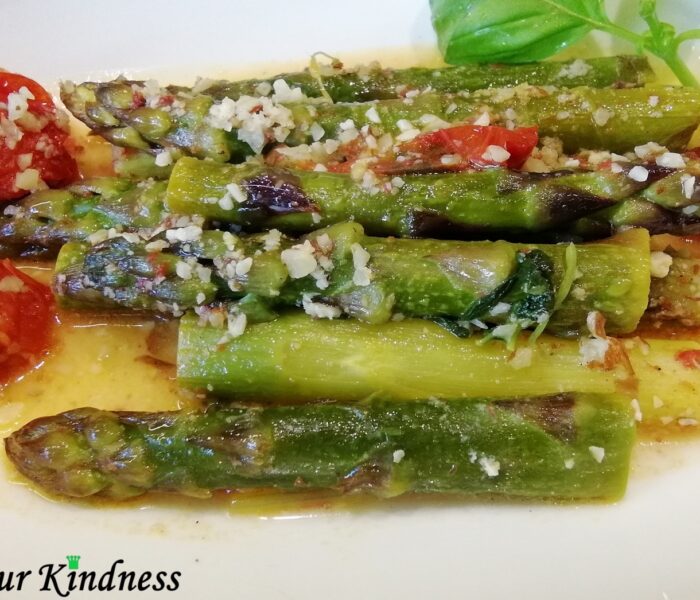 Roasted asparagus with cherry tomatoes