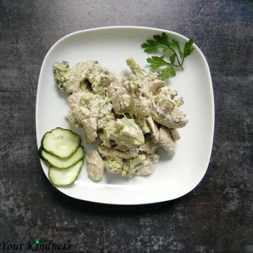 Broccoli and Champignon salad